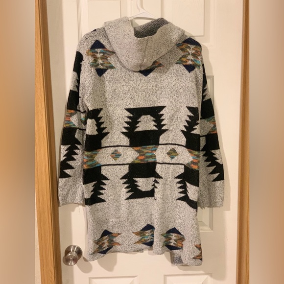 Heavy Aztec print open cardigan - Picture 3 of 3